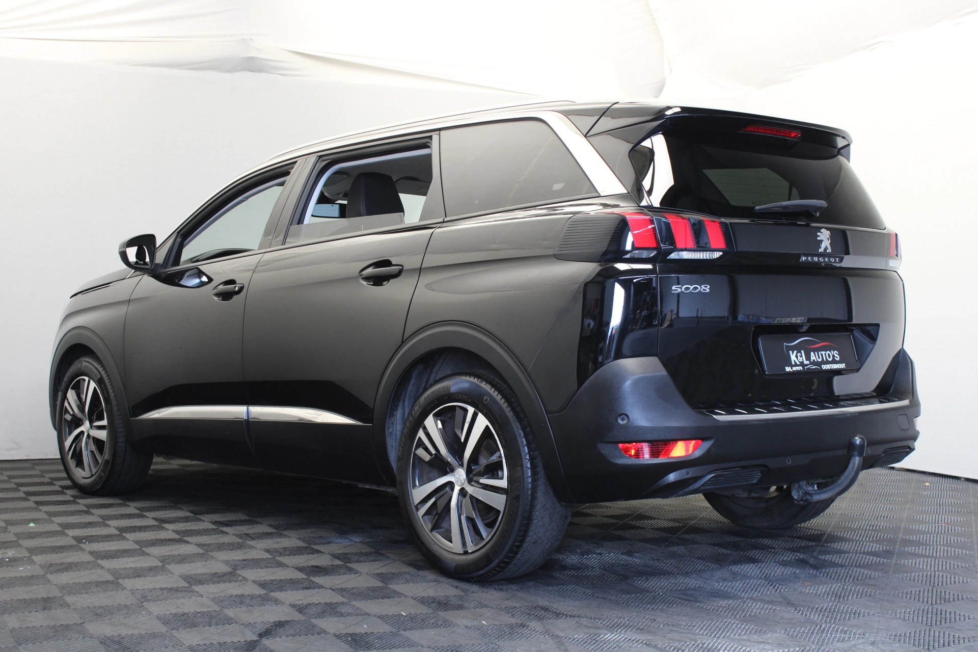 Hoofdafbeelding Peugeot 5008