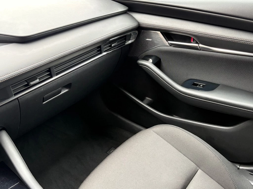 Hoofdafbeelding Mazda 3