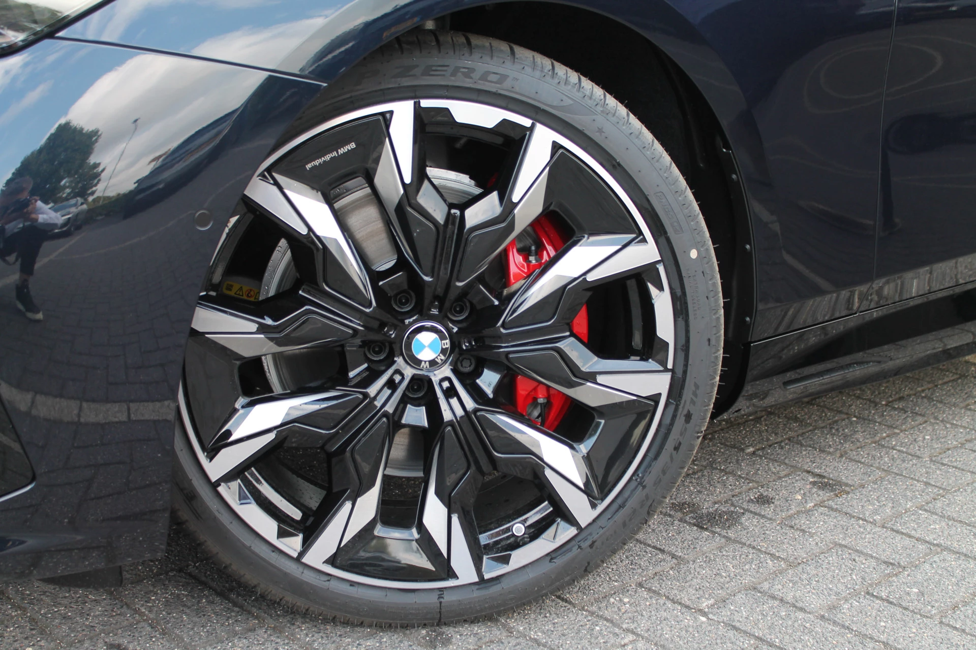 Hoofdafbeelding BMW i5