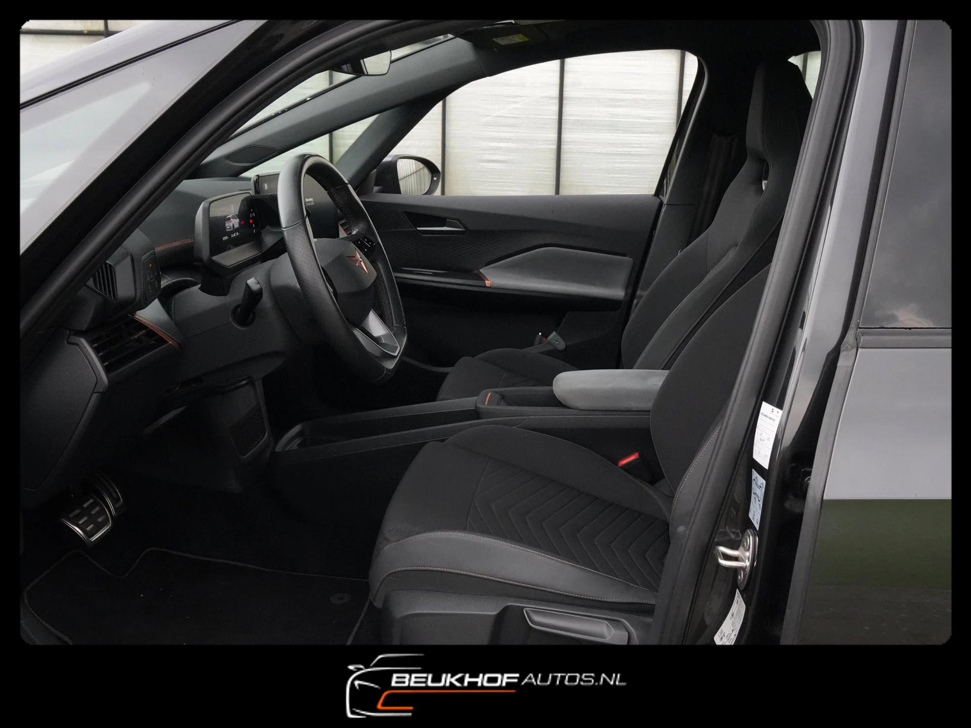 Hoofdafbeelding CUPRA Born