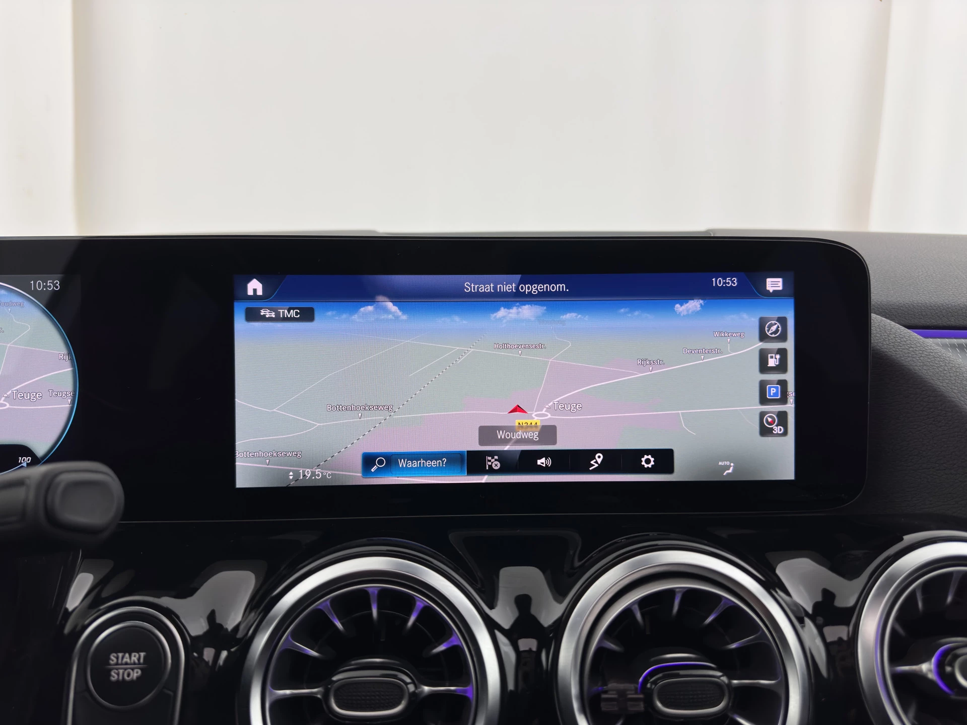 Hoofdafbeelding Mercedes-Benz EQA