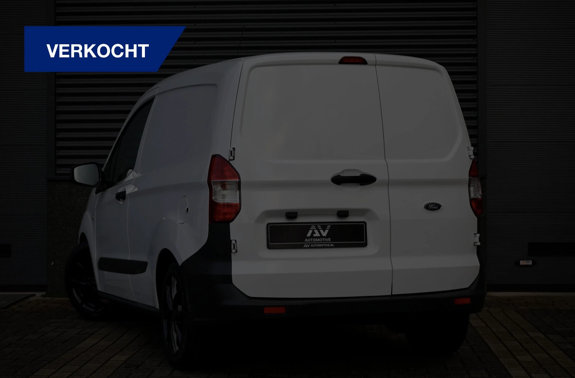 Hoofdafbeelding Ford Transit Courier