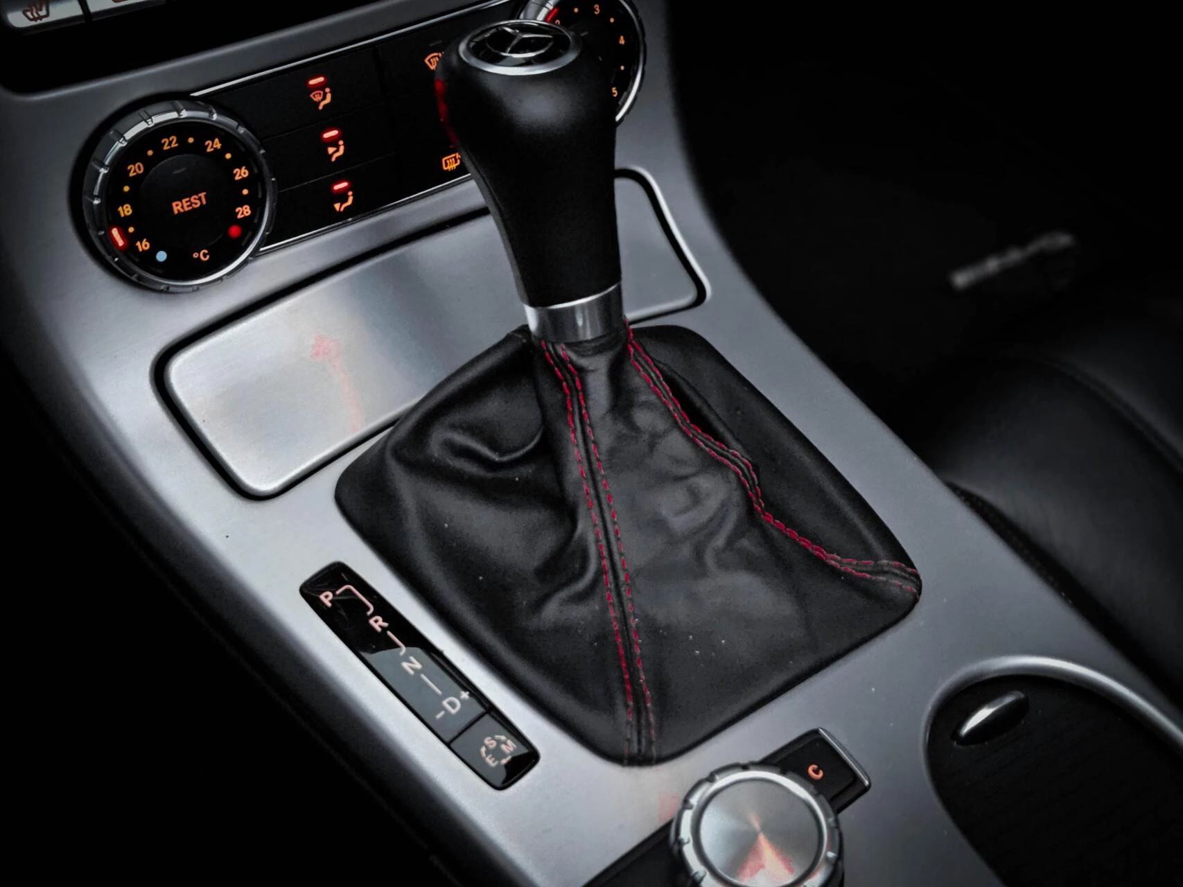 Hoofdafbeelding Mercedes-Benz SLK