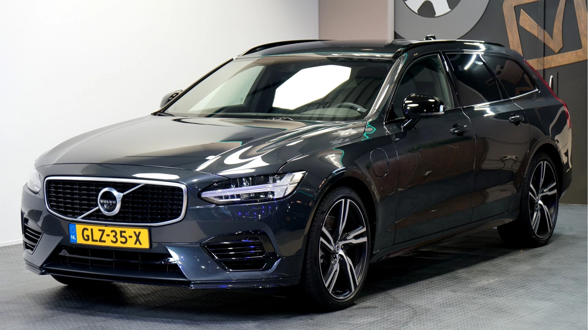 Hoofdafbeelding Volvo V90