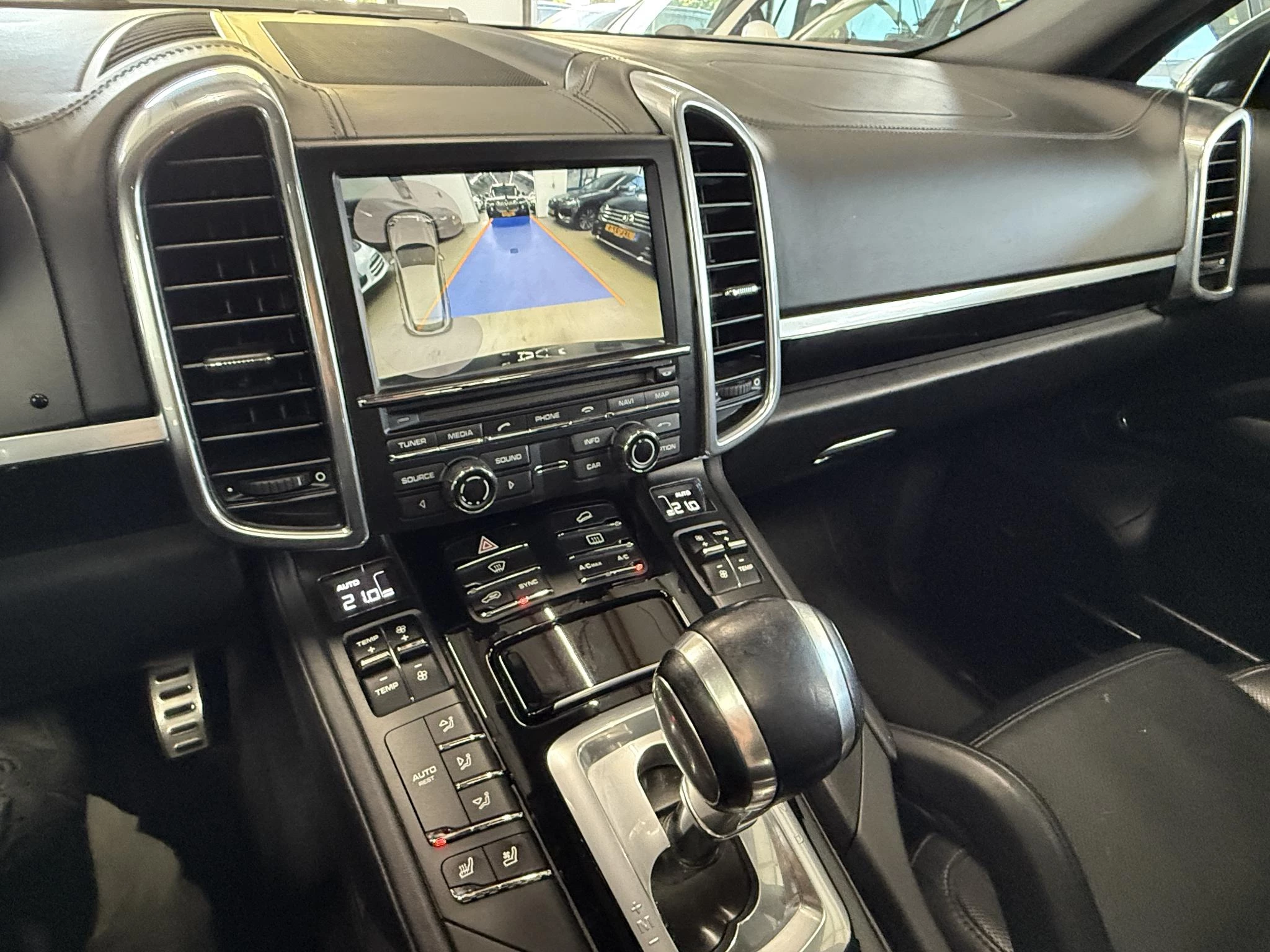 Hoofdafbeelding Porsche Cayenne