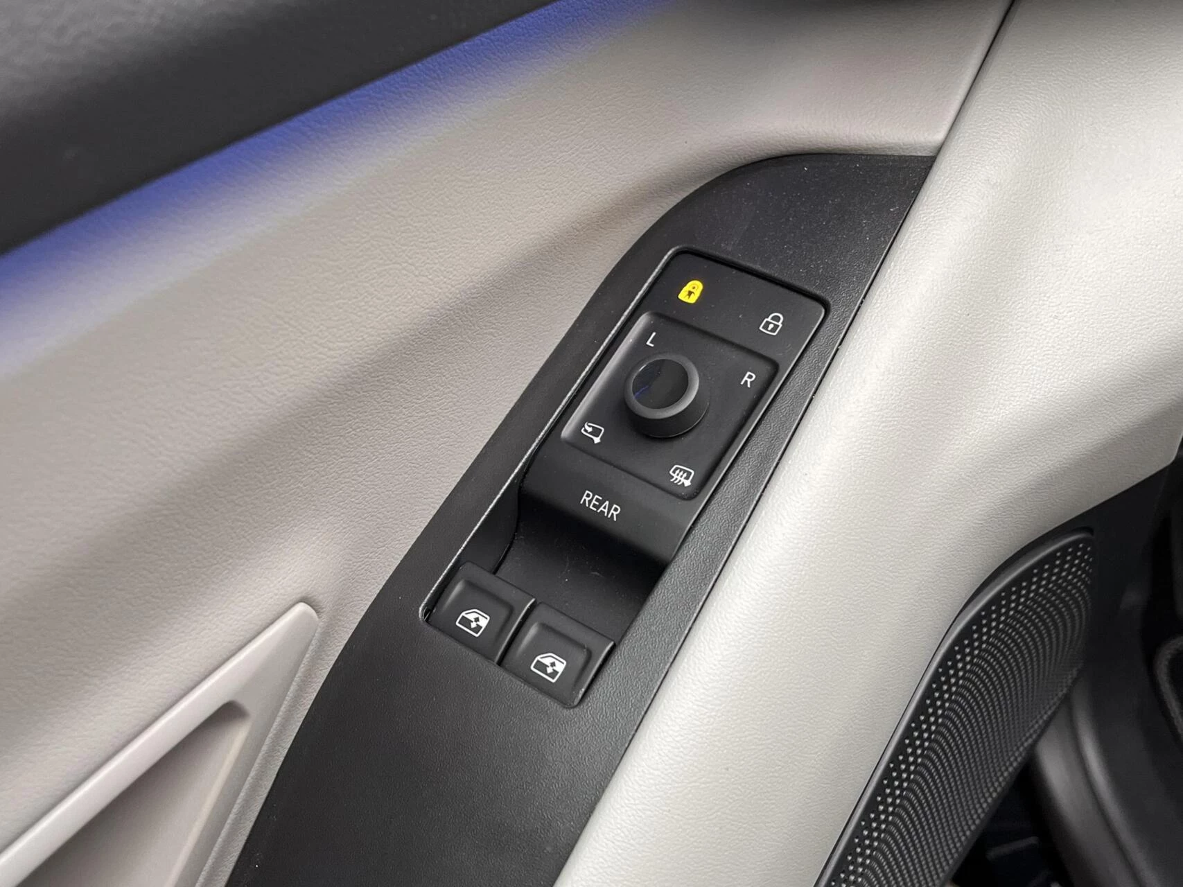 Hoofdafbeelding Ford Explorer