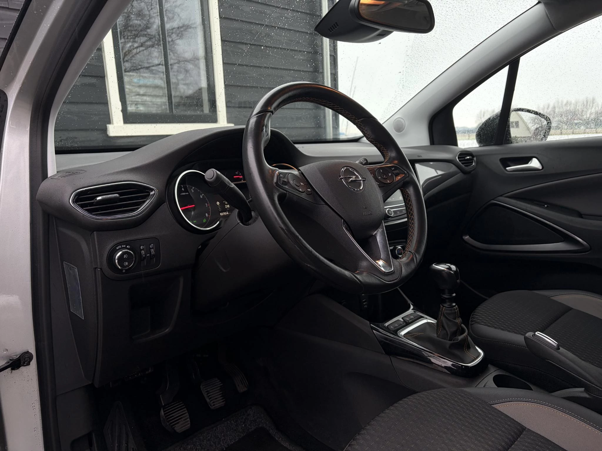Hoofdafbeelding Opel Crossland X