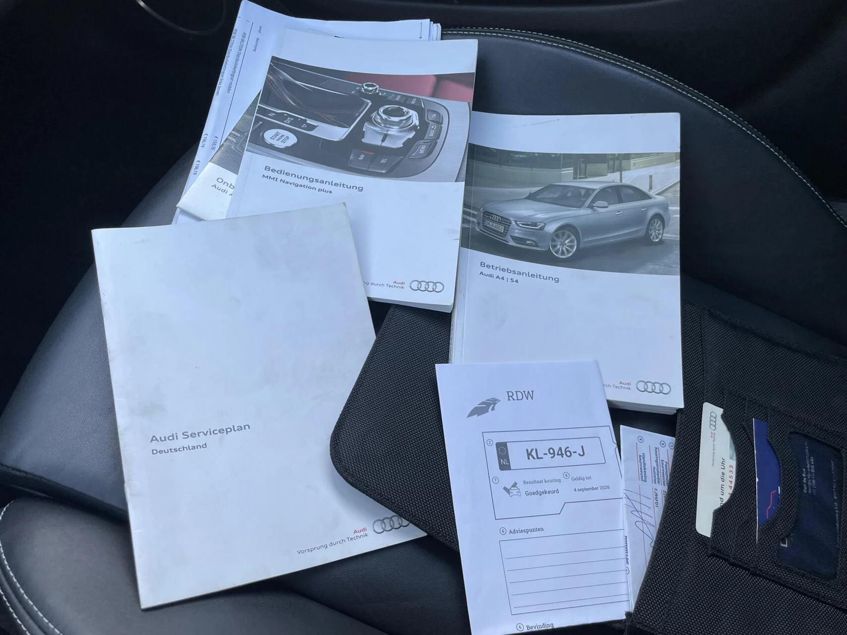 Hoofdafbeelding Audi S4