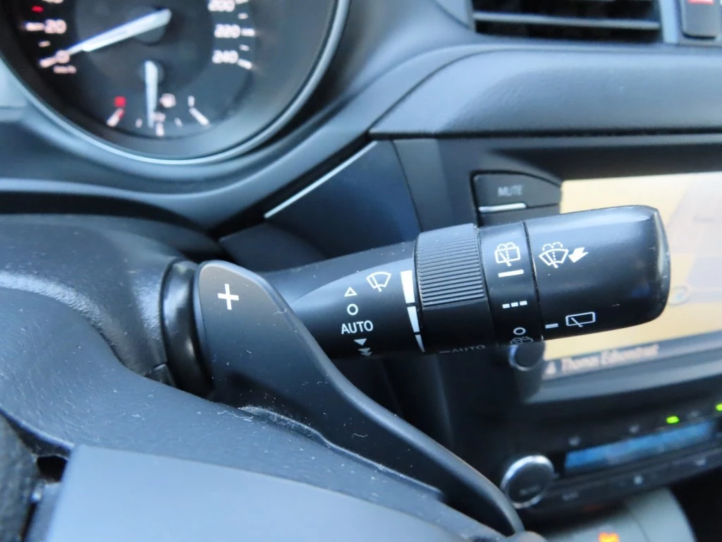 Hoofdafbeelding Toyota Avensis