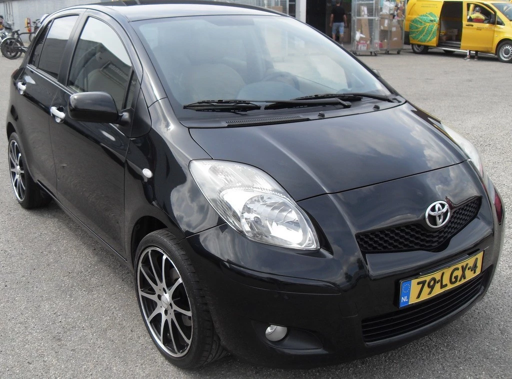 Hoofdafbeelding Toyota Yaris