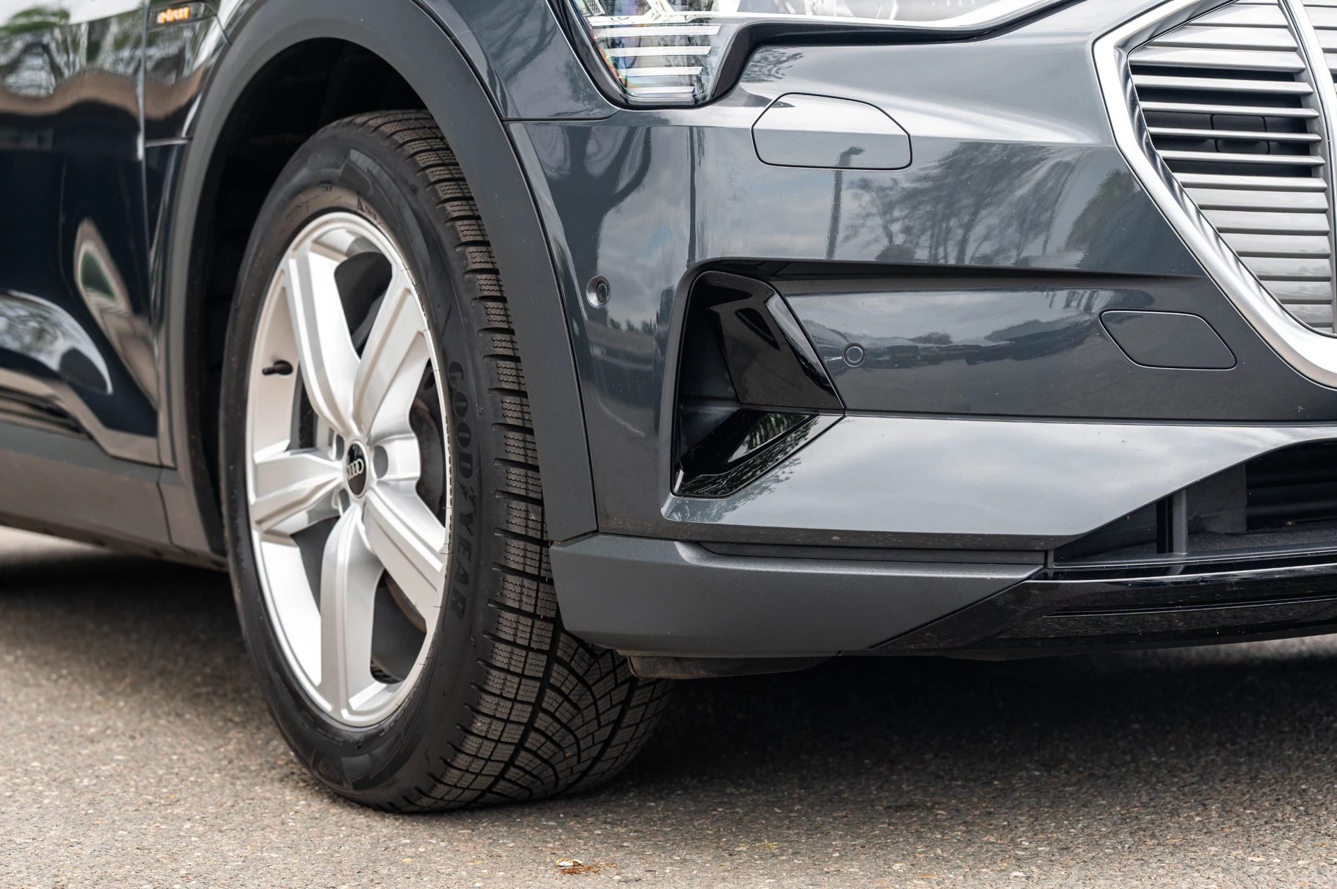 Hoofdafbeelding Audi e-tron