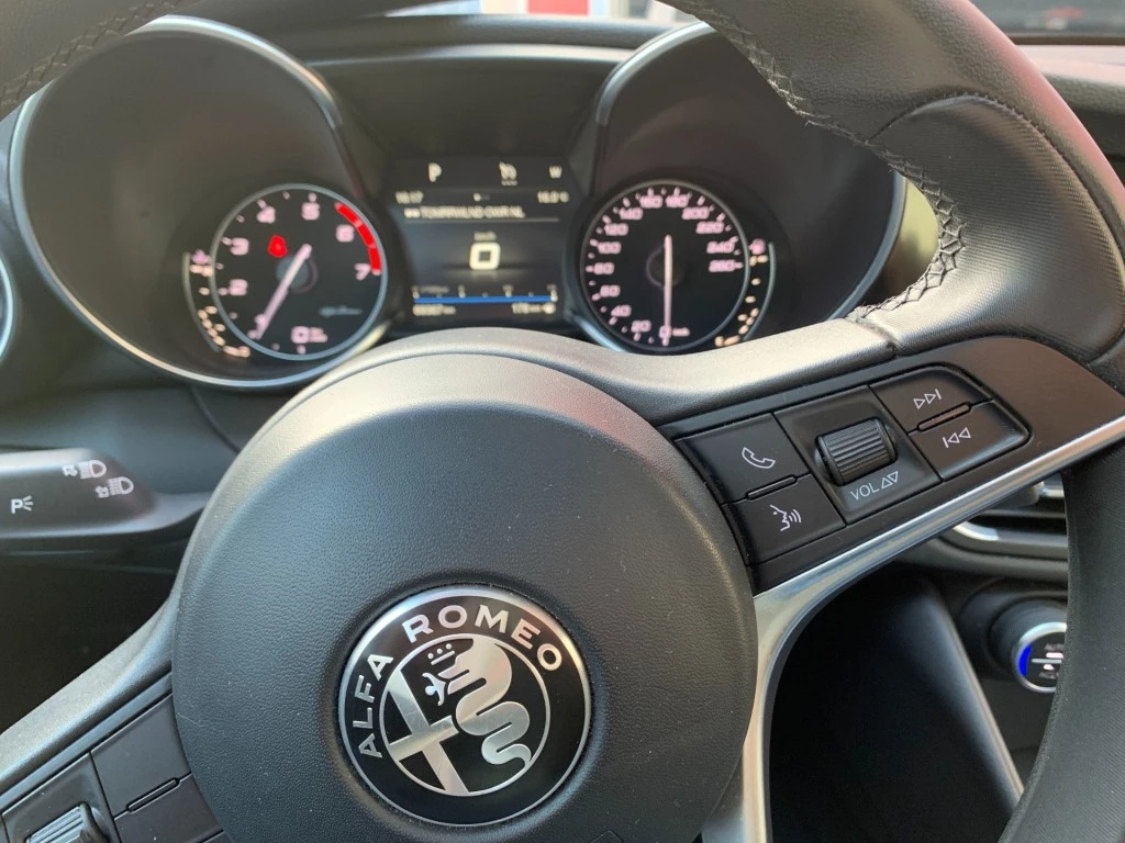 Hoofdafbeelding Alfa Romeo Giulia