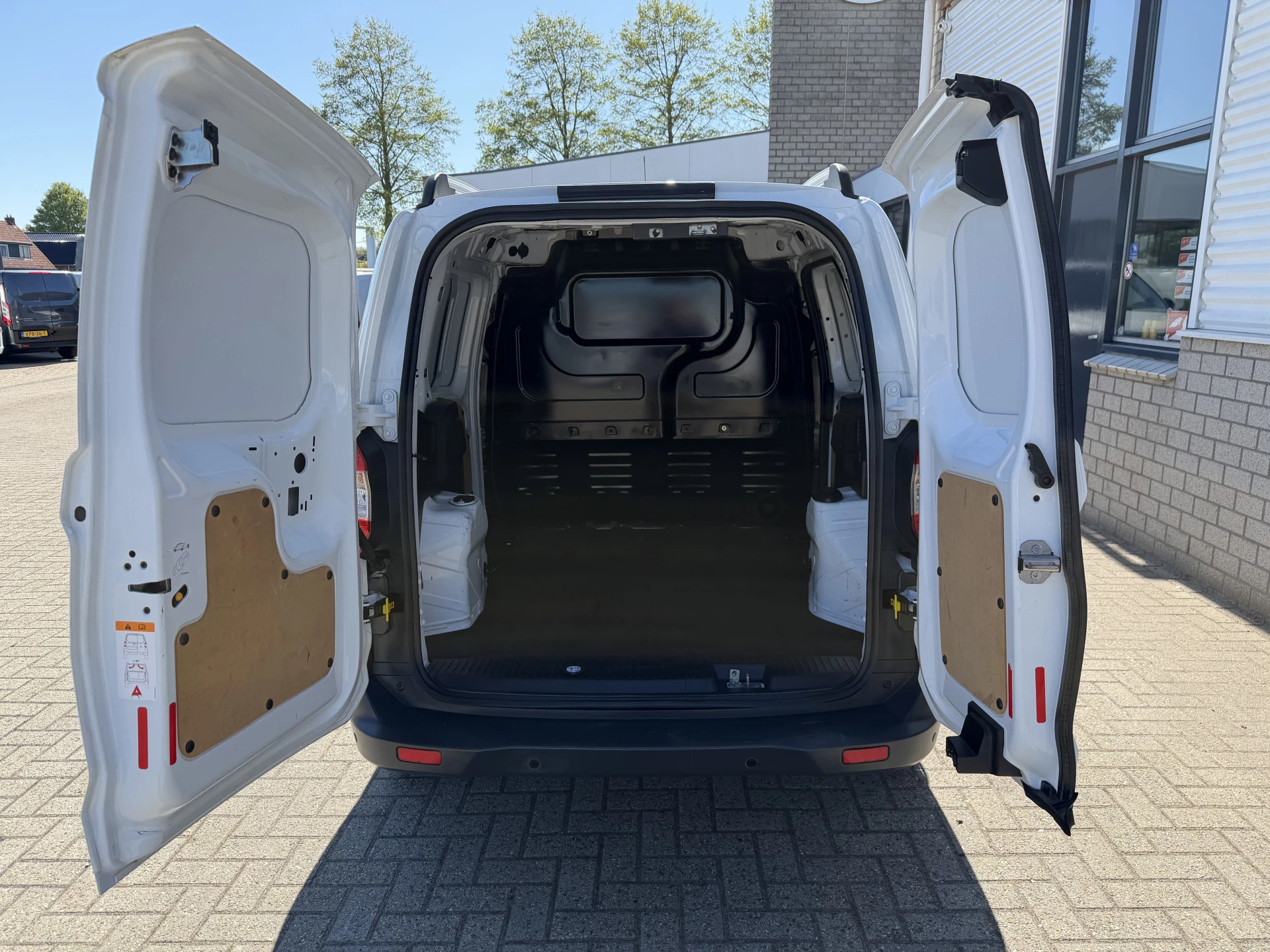 Hoofdafbeelding Ford Transit Courier