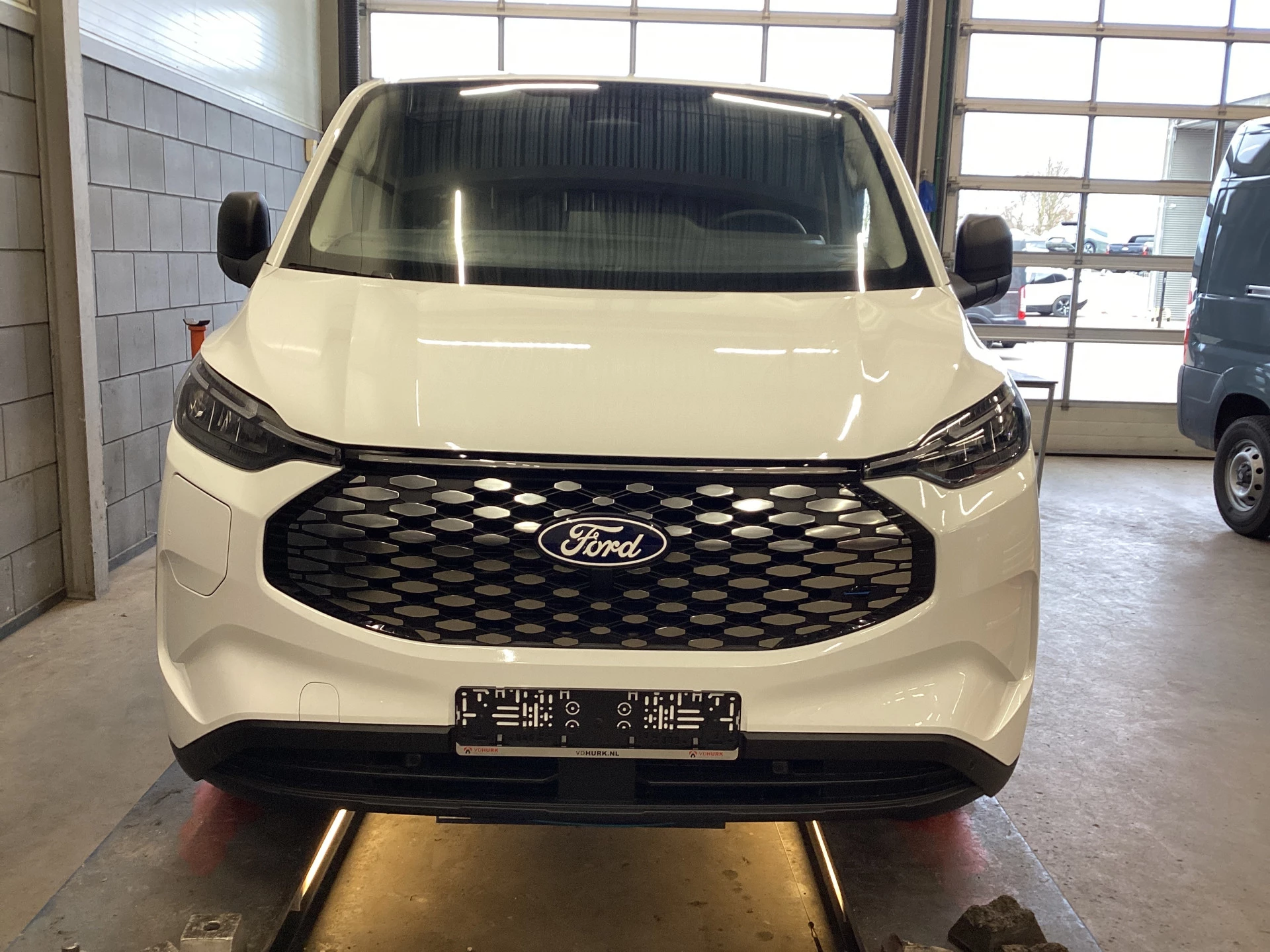 Hoofdafbeelding Ford E-Transit Custom