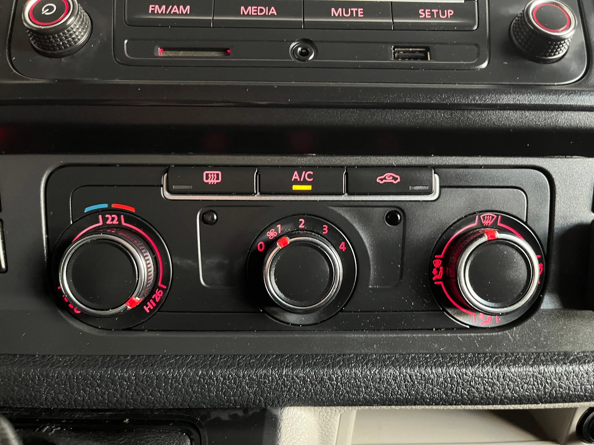 Hoofdafbeelding Volkswagen Transporter