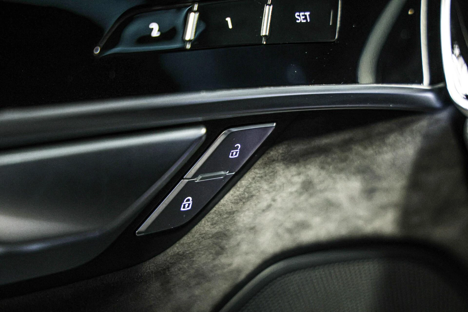 Hoofdafbeelding Audi A8