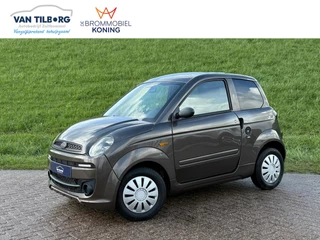 Microcar M.go Brommobiel Initial Achteruitrijcamera | DAB + | BT Audio | Centrale vergrendeling met afstandsbediening