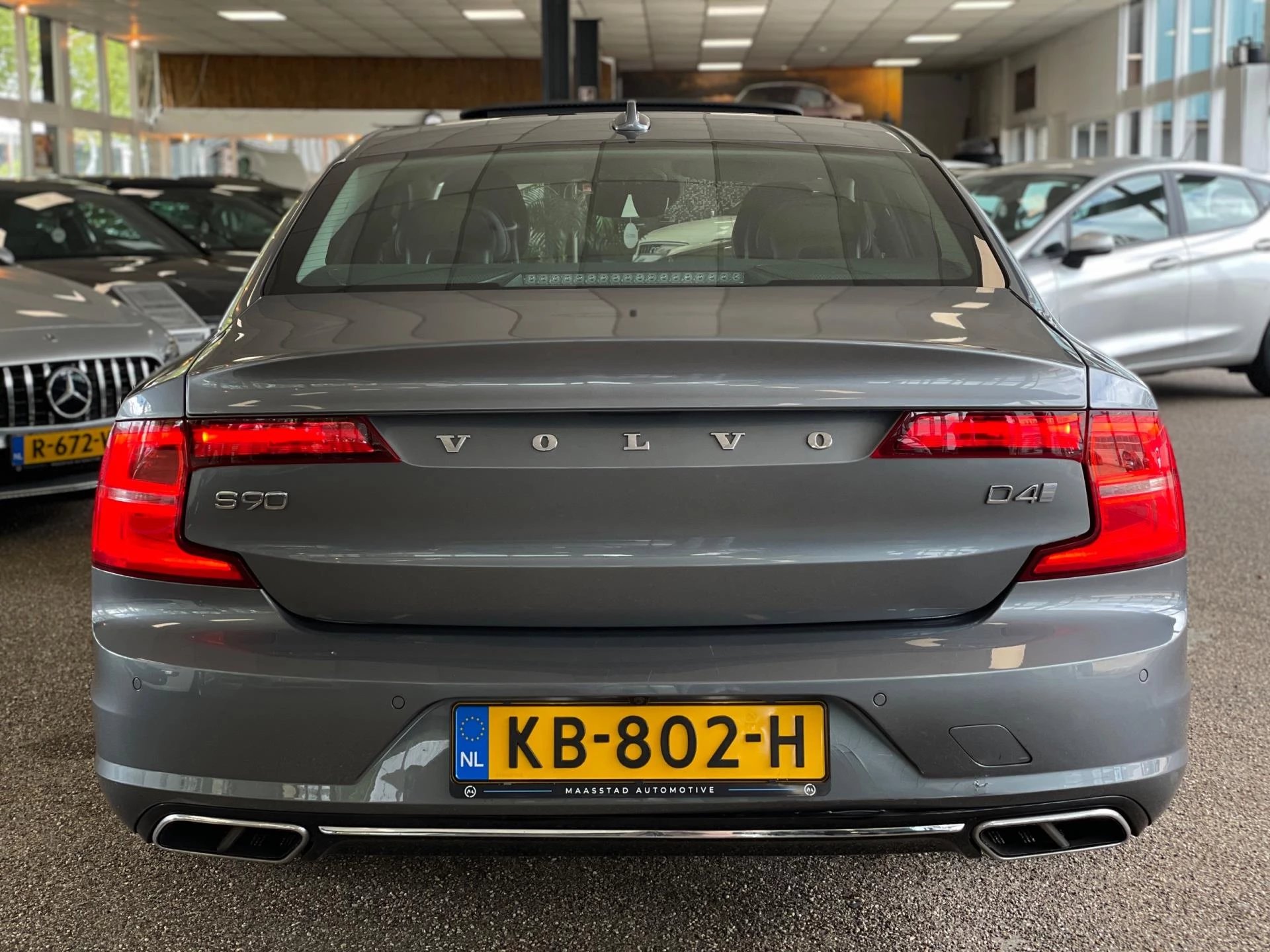 Hoofdafbeelding Volvo S90