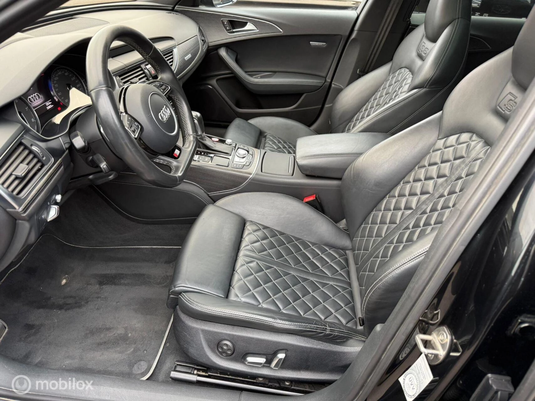 Hoofdafbeelding Audi S6