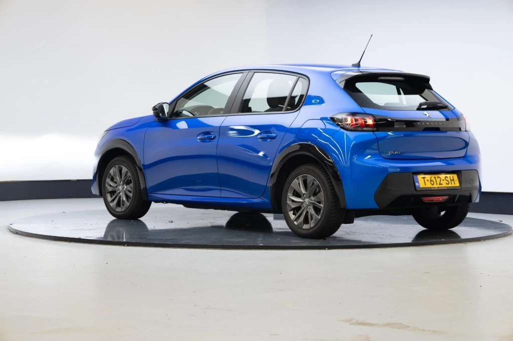 Hoofdafbeelding Peugeot e-208