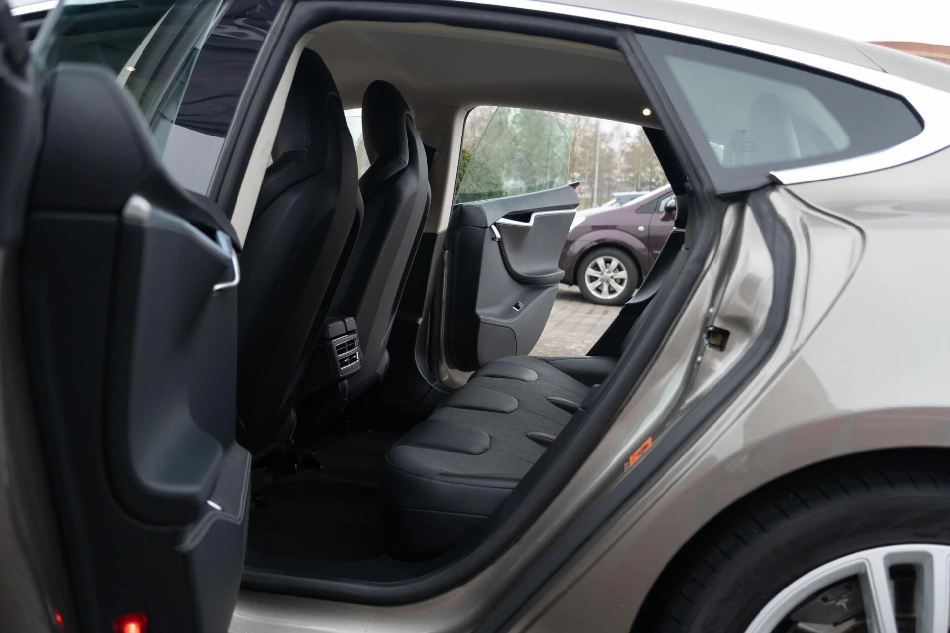 Hoofdafbeelding Tesla Model S