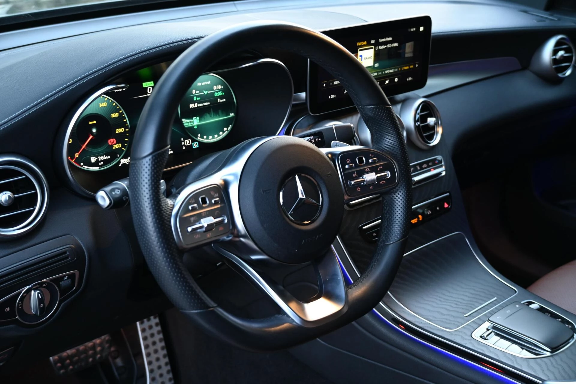 Hoofdafbeelding Mercedes-Benz GLC