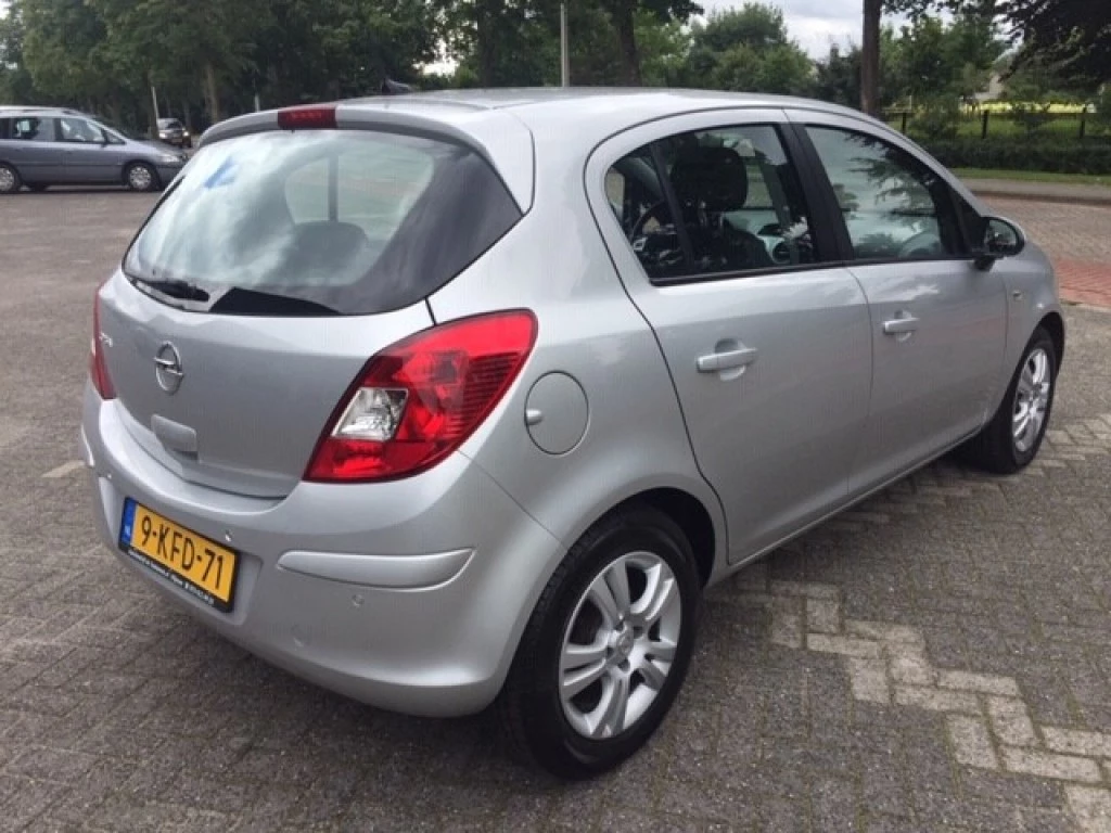 Hoofdafbeelding Opel Corsa