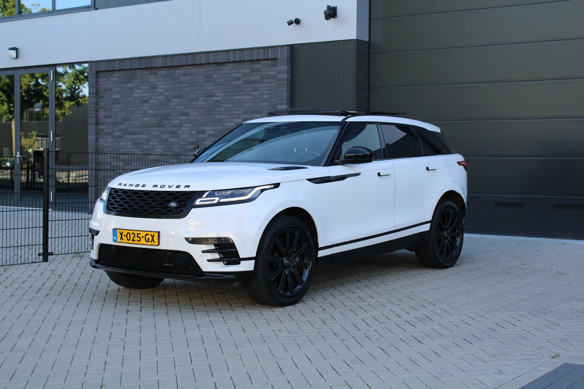 Hoofdafbeelding Land Rover Range Rover Velar
