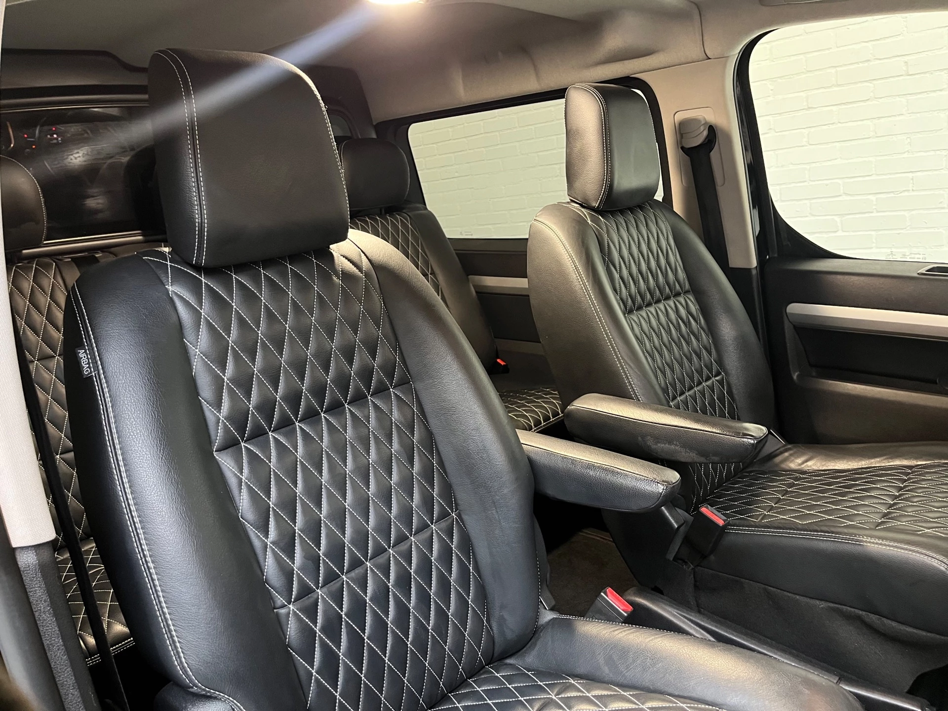 Hoofdafbeelding Peugeot Expert