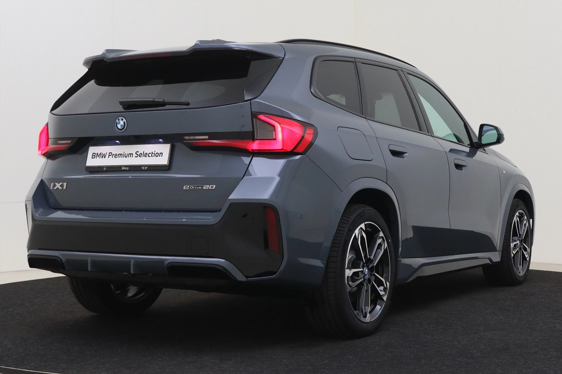 Hoofdafbeelding BMW iX1
