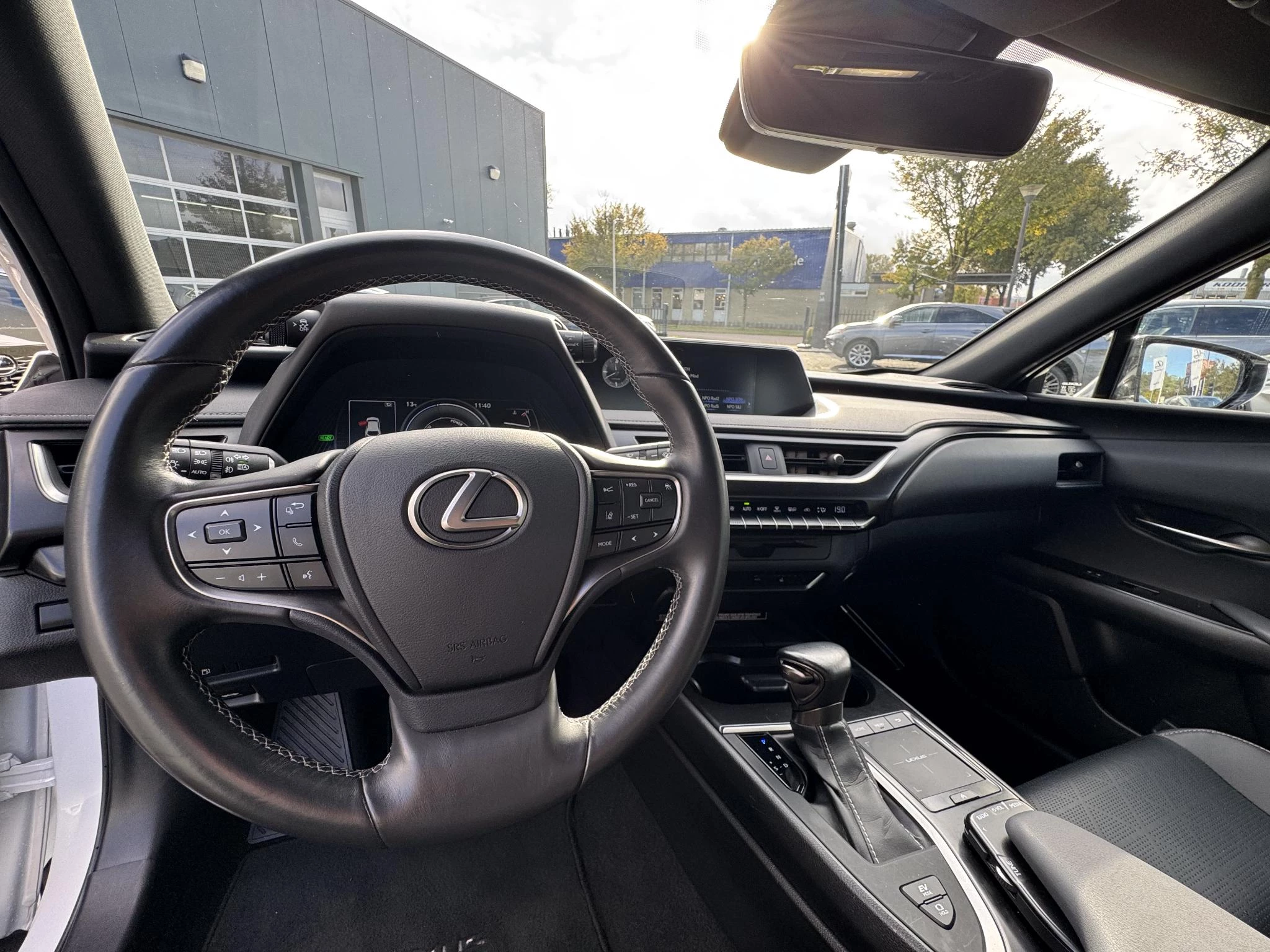 Hoofdafbeelding Lexus UX
