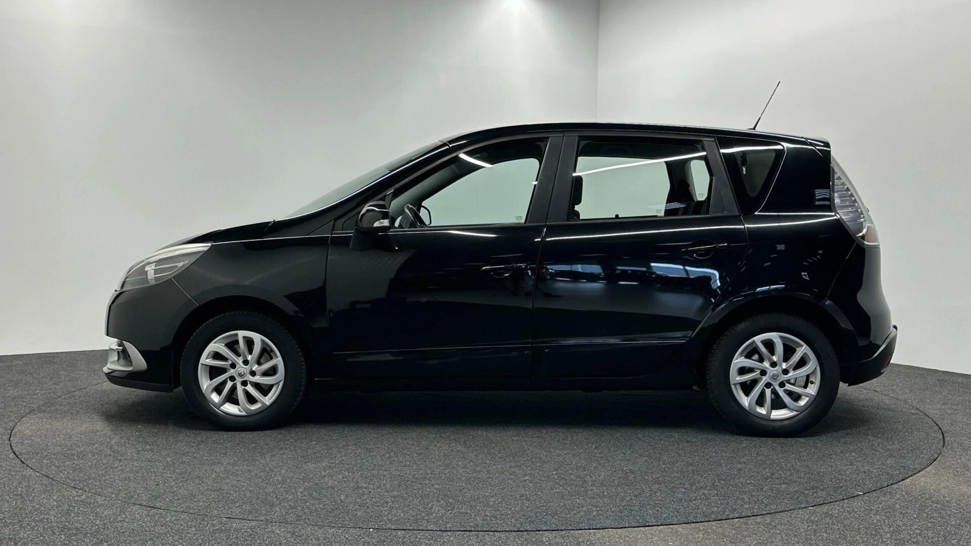 Hoofdafbeelding Renault Scénic