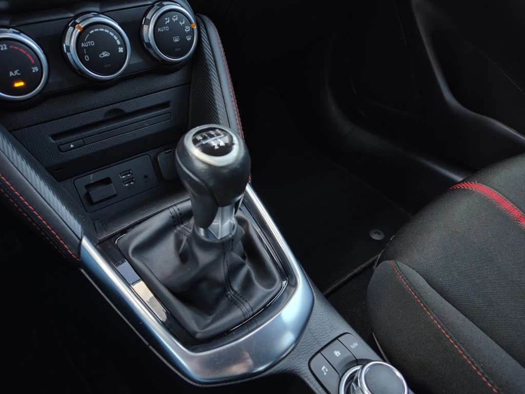 Hoofdafbeelding Mazda 2