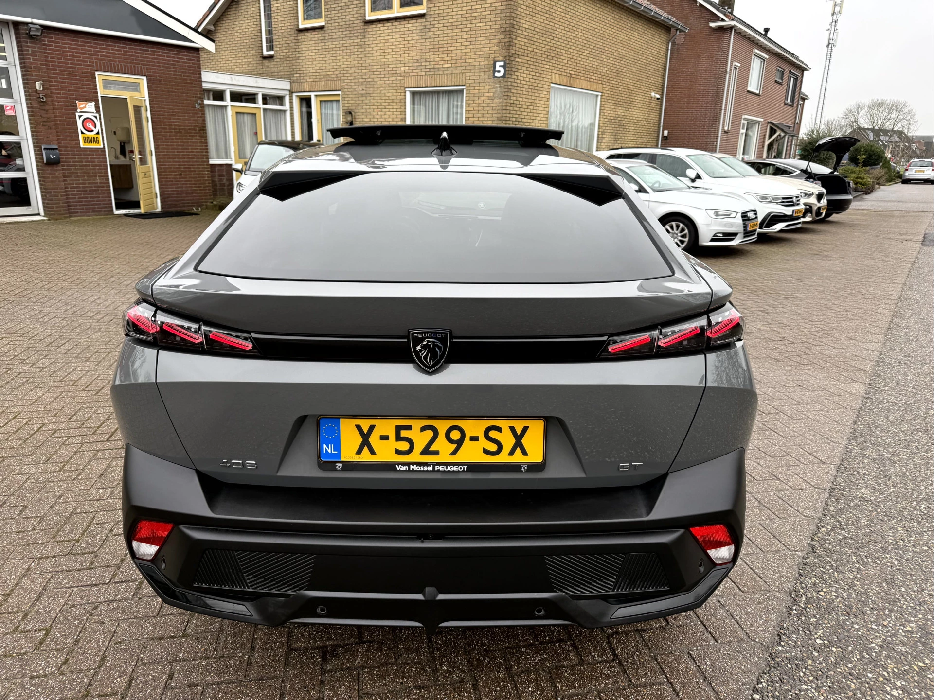 Hoofdafbeelding Peugeot 408