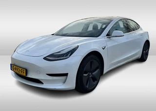 Tesla Model 3 Standard RWD Plus 60 kWh / Trekhaak / Autopilot / Panoramadak / Camera / Premium Audio / 18'' / Leder
