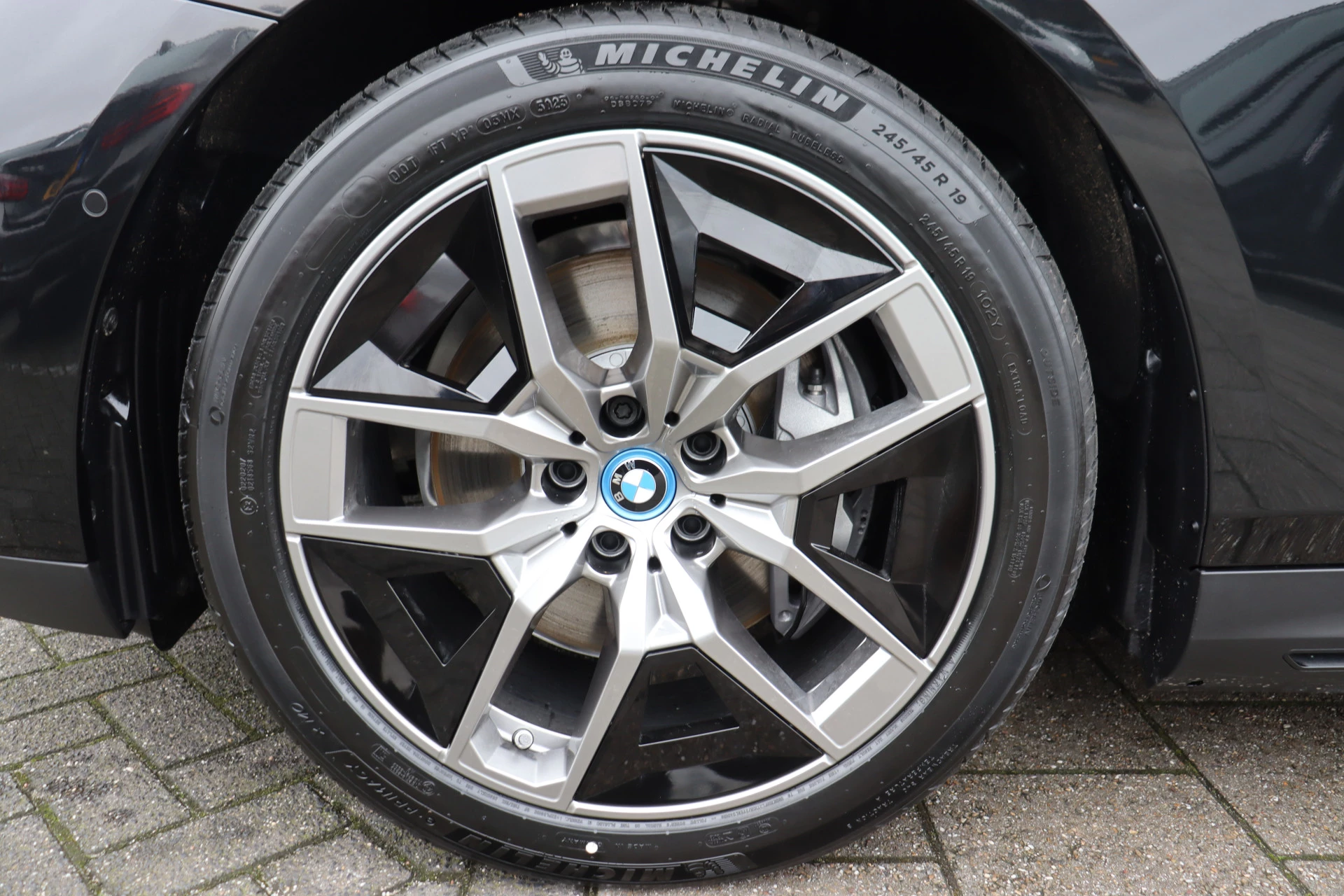 Hoofdafbeelding BMW i5