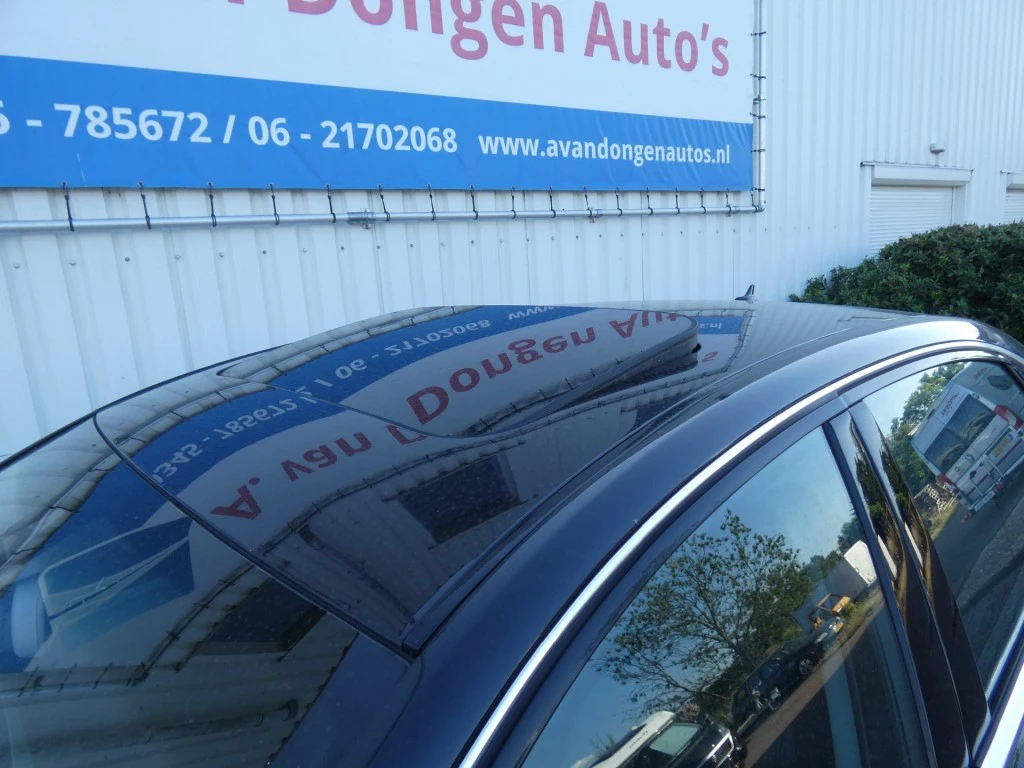 Hoofdafbeelding Audi A8