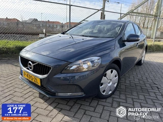 Volvo V40 2.0 T2 R-Design