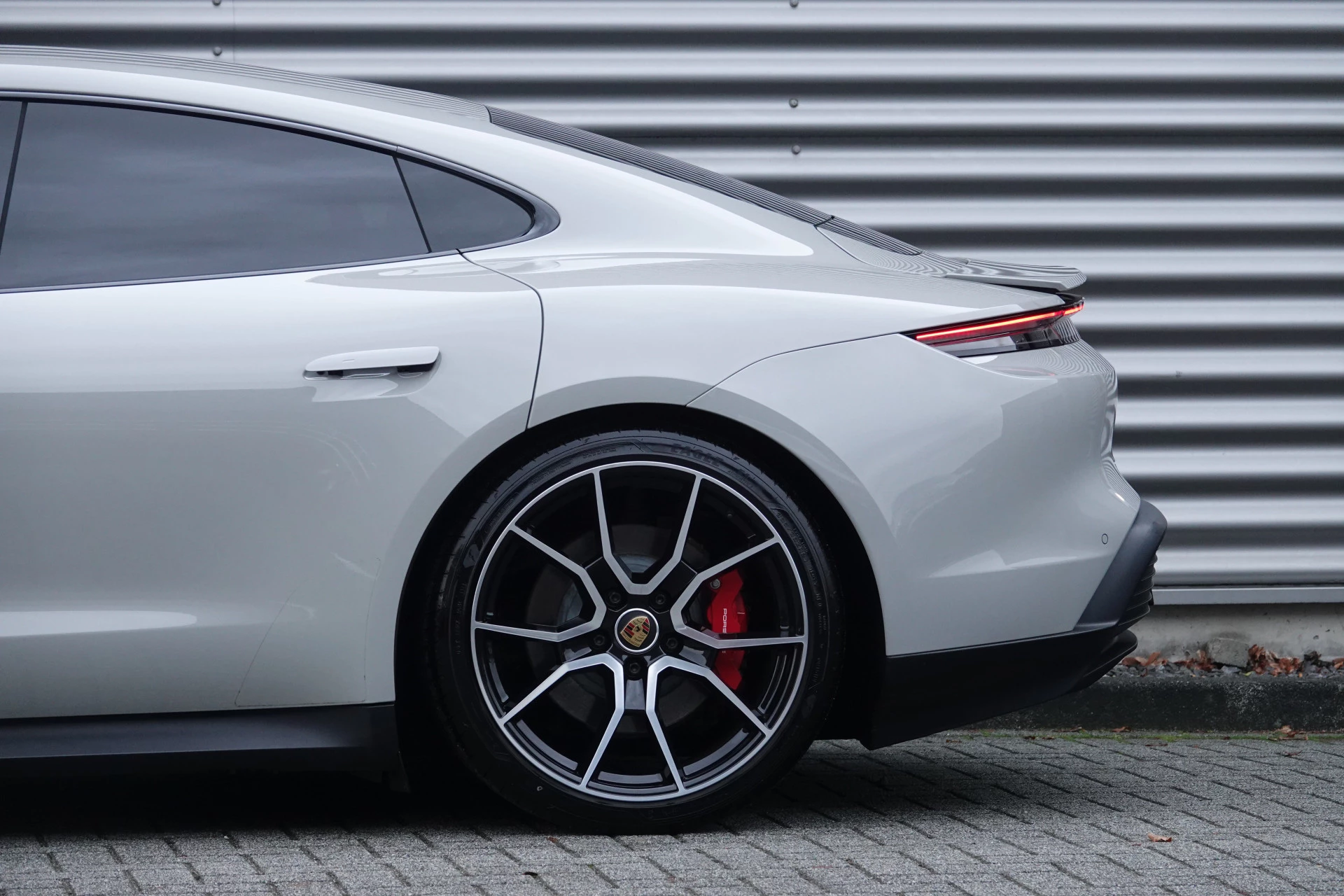 Hoofdafbeelding Porsche Taycan