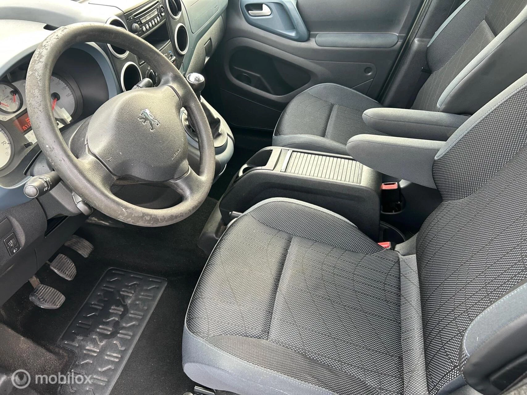 Hoofdafbeelding Peugeot Partner