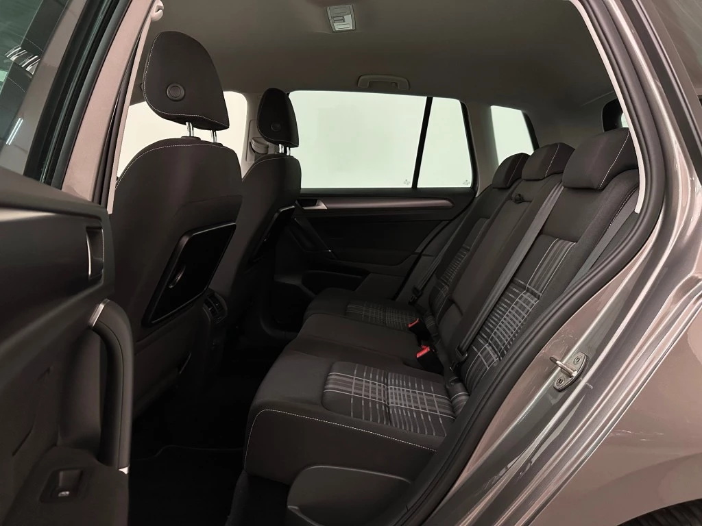 Hoofdafbeelding Volkswagen Golf Sportsvan