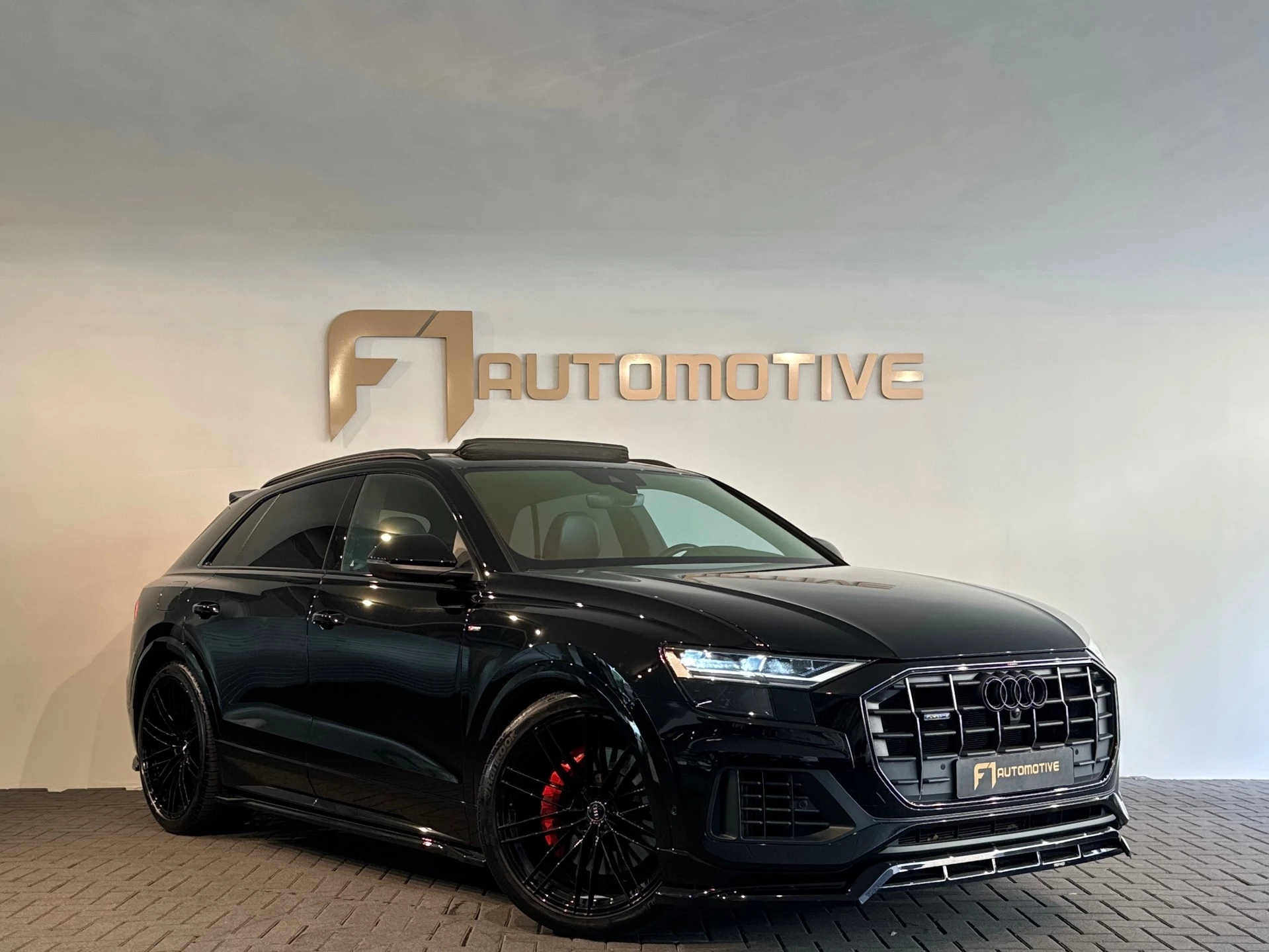 Hoofdafbeelding Audi Q8