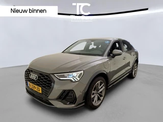 Audi Q3 Sportback 45 TFSI e S Edition Automaat | Keyless entry & start | Chronosgrijs | Stoelverwarming | Sonos Audio HiFi | Zwart optiek | Elektrisch bedienbare achterklep | Parkeersensoren voor en achter