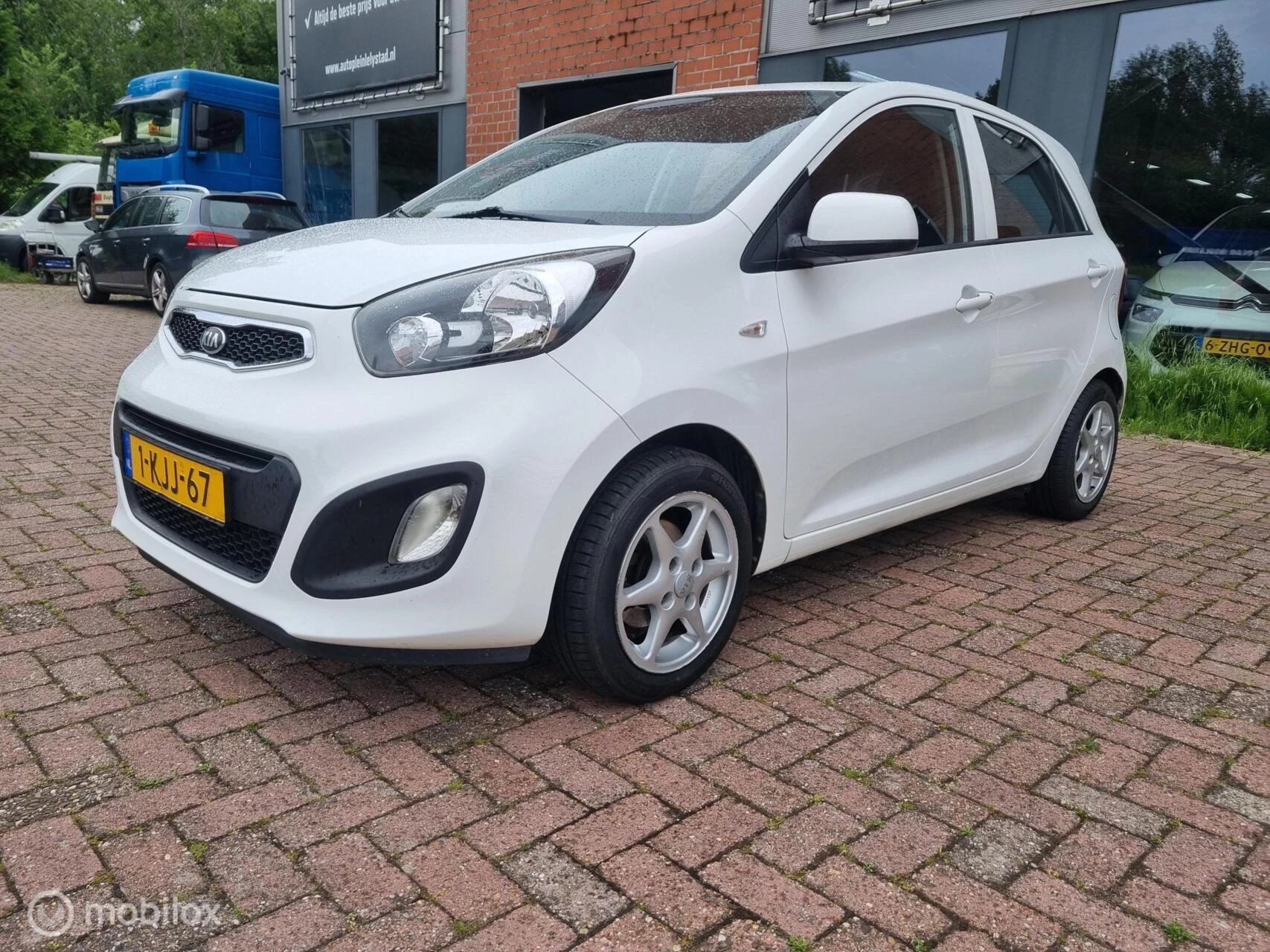 Hoofdafbeelding Kia Picanto