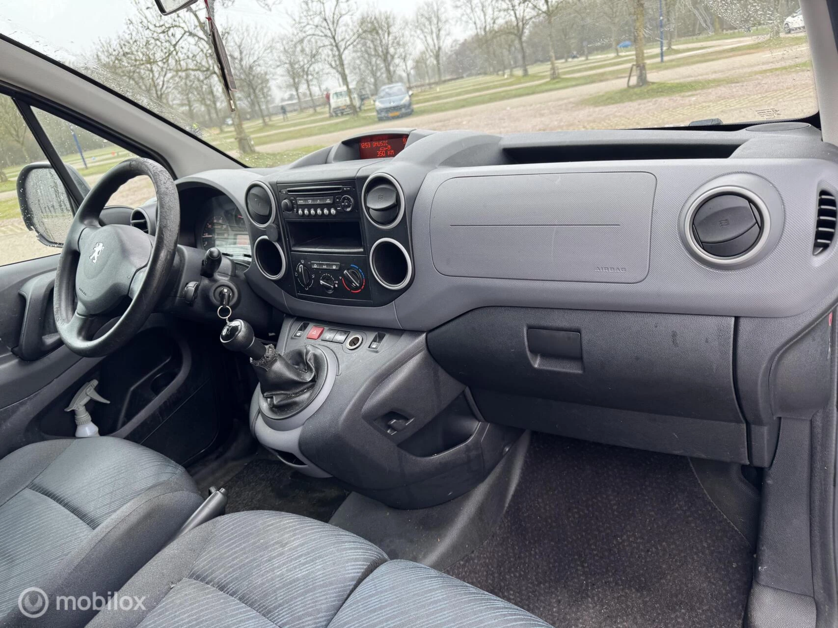 Hoofdafbeelding Peugeot Partner