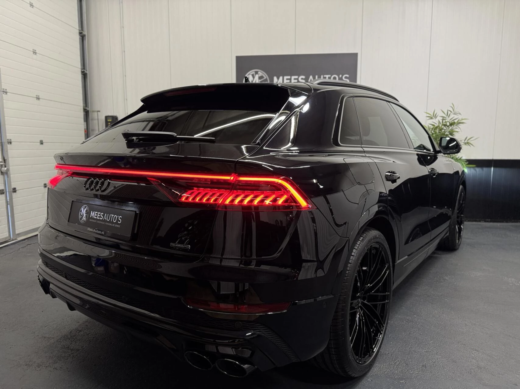 Hoofdafbeelding Audi Q8