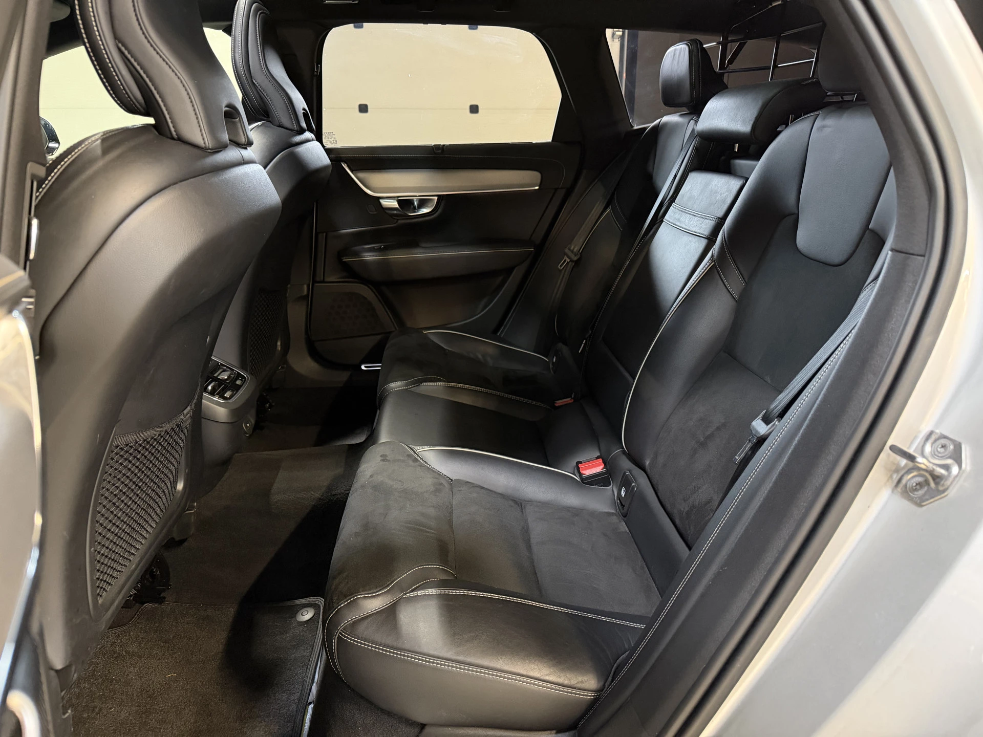 Hoofdafbeelding Volvo V90
