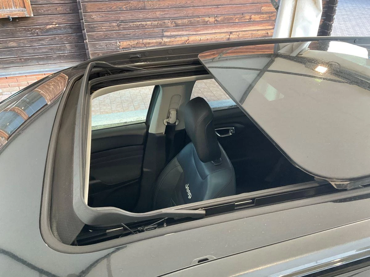 Hoofdafbeelding Jeep Compass