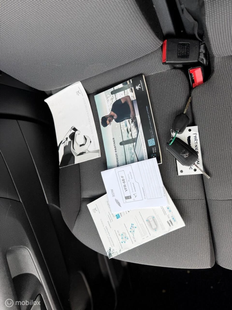 Hoofdafbeelding Peugeot Partner