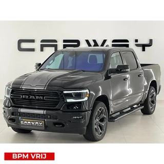 Dodge Ram Pick-Up BJ2024 5.7 V8 4x4 Laramie Night Limited Pack 22inch / PANO / LPG / NL-AUTO
